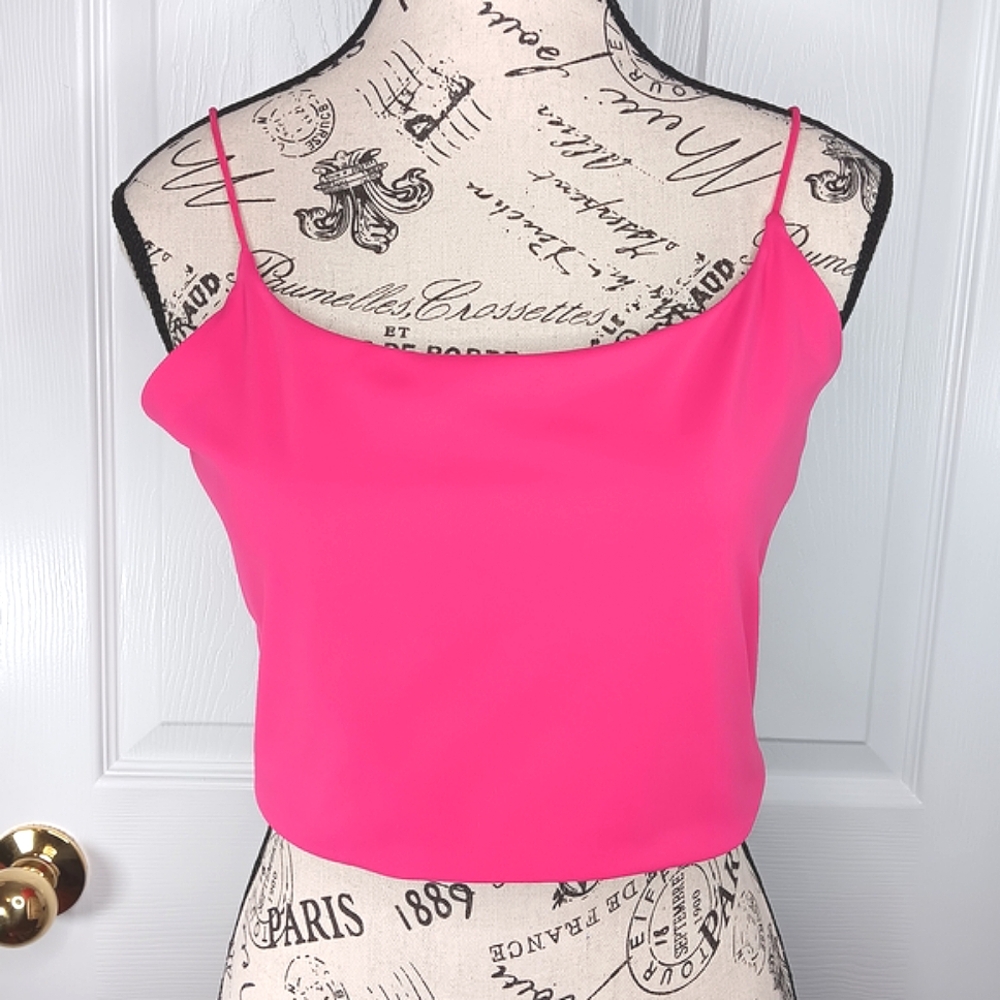 Garage Women's Cami Crop Top Fuschia Pink Fitted Cropped Tank Size L Stretch